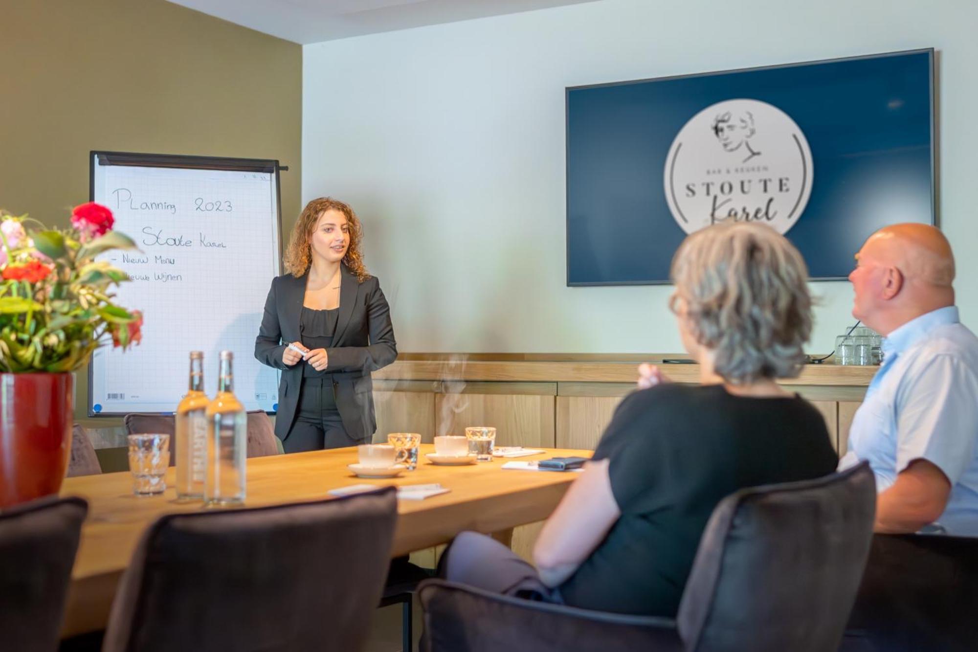 Hotel Boutique Karel De Stoute 4*